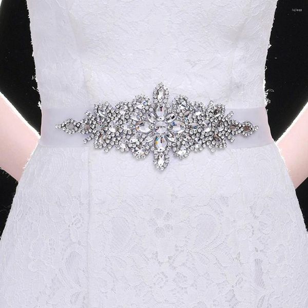 Cinturones Diseño de cristal de lujo Cinturón de novia Bridal Diamante Cinturones Cinturones para Mujer Mujeres vestidos de novia Accesorios de vestimenta