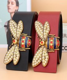 Ceintures Luxury avec une abeille Big Buckle Femmes de haute qualité Designer authentique ceinture en cuir pour les femmes Largeur 7 cmbelts Emel227543404