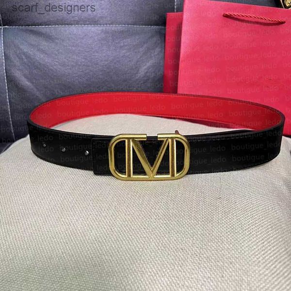 Ceintures nouvelles ceintures de mode Designer LETTRE classique décontractée Smooth Buckle Designer Signature 4,0 cm de large ceinture Fashion Généreuse Men de cuir véritable Femmes Luxury Belt Y240411