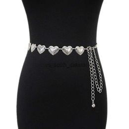 Ceintures Nouveau Unique coeur métal ceinture femmes mode amour chaîne ceintures femme jean robe ceinture marque Design 2022 L0825