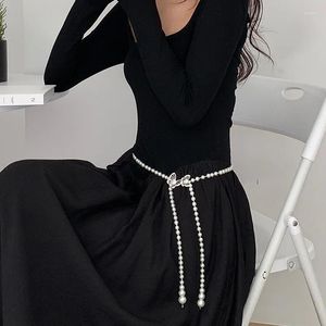 Celles de ceinture de la taille perle mince ceinture robe décorative haut de gamme et de niche de style Instagram Femmes