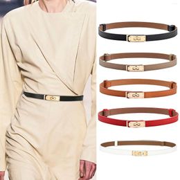 Ceintures Femmes Ajustement PU Le cuir PU Élégant dames robe gaignement coréen mode skinny mince bracelet rétro femelle