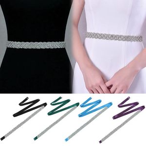 Riemen vrouwen kristal kralen bruids sjerp taille riem zilveren strass plus size diamant lang lint bling glanzend elegant