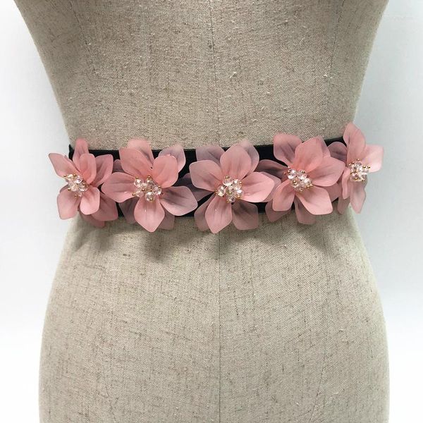 Cinturones de pasarela para mujer, fajas elásticas con cuentas de flores a la moda, corsés para vestido femenino, decoración de cintura, cinturón estrecho R208
