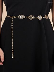 Cinturones y2k luna estrella vintage Cintur￳n de oro Patr￳n g￳tico Dise￱ador de ropa Women Women Wisting Elegante Prom Drop