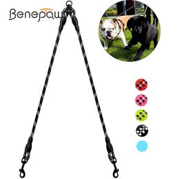 Benepaw Duurzaam Double Dog Leash Coupler Reflecterende Sterke Dual Pet Leash Lood 360 Geen Tangle voor Kleine Medium Groot Honden 210712