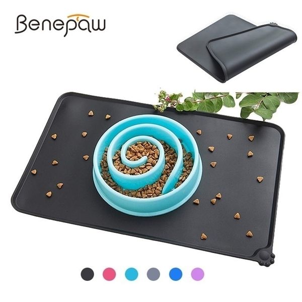 Benepaw Silicone imperméable à l'eau Tapis de nourriture pour chien de qualité alimentaire antidérapant petit moyen grand chien bol de placement tapis plateau d'alimentation pour animaux de compagnie chats 210320