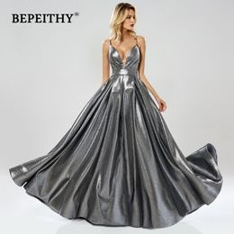 Bepeithy Deep V-hals Een lijn grijs lange prom jurken 2020 vestidos de gala sexy backless nieuwe glitter avond feestjurk jurk LJ200821