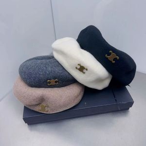 Beret Cel Hat Designer Women's Cel Beanie Cap Luxury Brand Cashmere Hat Outdoor Hip Hop Fashion High Beauty