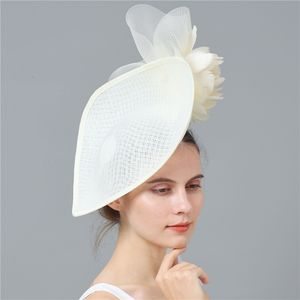 Béret rétro fascinateurs plume Net mariage fascinateur chapeau pince mariée mariée cheveux accessoires fête pilulier 230112