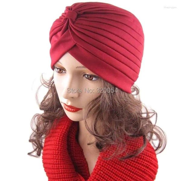 Boinas 1 PCS 2023 Moda de primavera Sombrero vacío Dos usos Hombres y mujeres Gorro de punto Más colores