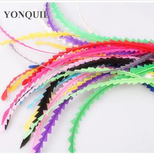 Bérets 10 couleurs 25-30CM Coque lâche queue de coq plume plumes en forme longue pour bricolage fascinateur accessoires de cheveux chapeaux de cocktail OF1552