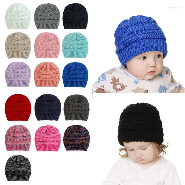 Boinas 10 PCS Baby Beanie Caps Otoño Invierno Lana Sombrero de punto Niños Color Sólido Crocheted Niño Muts Bonnet Enfant