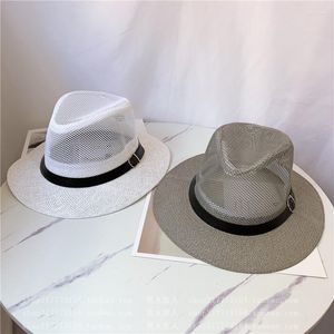 Bérets 10 pcs/lot vente en gros classique britannique été goutte évider ceinture papier Fedoras casquette hommes femmes Panama Jazz chapeau