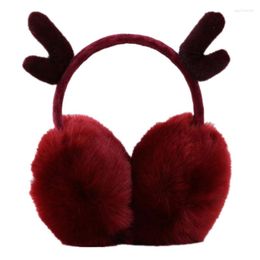 Berets 2022 Loveries Jume Antlers Fur Fur oreilles d'hiver pour les femmes chaudes chauffe-oreilles cadeaux filles couvrent les oreilles Muff AB348