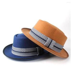 Bérets 2022 hommes femmes laine porc tarte chapeau avec ruban voyage en plein air sauvage large bord Jazz plat Fedora taille 58 CM