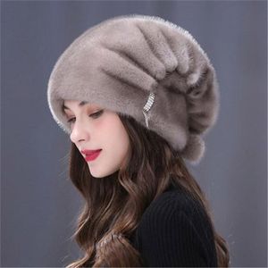 Bérets 2022 Chapeau de fourrure russe hiver chaude de vison naturel Chapeaux de vison pour femmes Casques de luxe classiques Oerflap de Noël