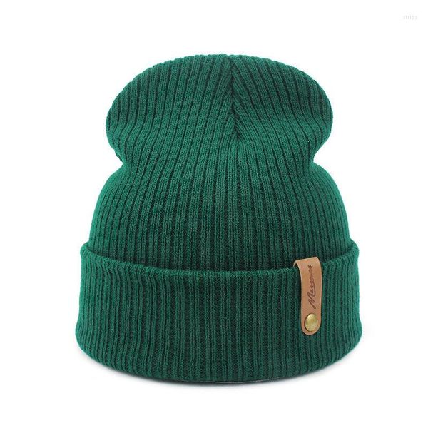 Boinas 2022 Unisex mujeres Hip-hop de punto suave cálido sombrero esquí capucha moda invierno liso sin bordes Color fluorescente hilo Skullie Beanie