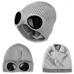 Bérets 2022 Lunettes d'hiver Chapeau CP Côtelé Tricot Lens Beanie Street Hip Hop Bonnets Tricotés Épais Polaire Chaud Pour Femmes Men231L