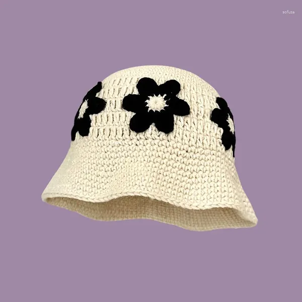 Boinas 2023 Otoño Sombrero de ganchillo Coreano Hecho a mano Cubo Tejido de punto Y2K Moda Flores Invierno Ins Gorros