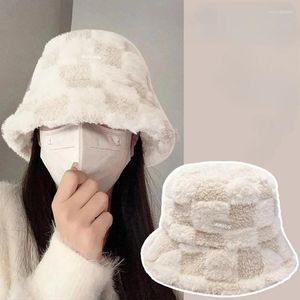 Baretten 2023 Mode Vrouwen Emmer Hoed Winter Warme Zachte Pluche Plaid Visser Panama Cap Femme Vintage Berber Fleece Geruite Wastafel