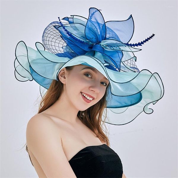 Bérets 2023 Chapeaux d'été pour femmes élégant grand bord fascinateur fête de mariage Fedora grande fleur dames chapeau de soleil
