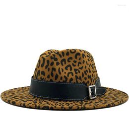 Bérets 2023 unisexe à bord plat laine feutre Jazz Fedora chapeaux hommes femmes léopard Grain cuir bande décor Trilby Panama formel