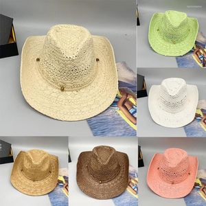 Beretten 2023 Western Hat Lafite Straw Cowboy Hollow Design Man en vrouwen kunnen buiten strandvakantie Sun dragen