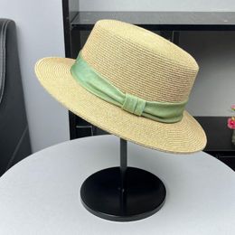 Baretten 202305-2509326 Britse Zomer Japan Literaire Artistieke Elegantie Natuurlijke Gras Lint Lady Fedora Cap Mannen Vrouwen Leisure Hoed