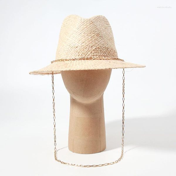 Boinas 202306-shi Ins Summer Light Raffia Grass Weave Long Gold Chain Fedoras Cap Mujeres Leisure Jazz Hat