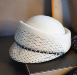 Bérets 202309-fuyi-2508373 Ins Chic hiver laine japon grâce maille chaîne dame béret casquette femmes loisirs peintre chapeau
