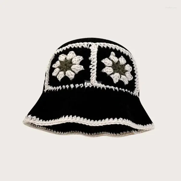 Bérets 2024 Automne Crochet Chapeau Coréen Seau À La Main Femme Tissage Tricoté Y2k Mode Fleurs Hiver Ins Bonnets