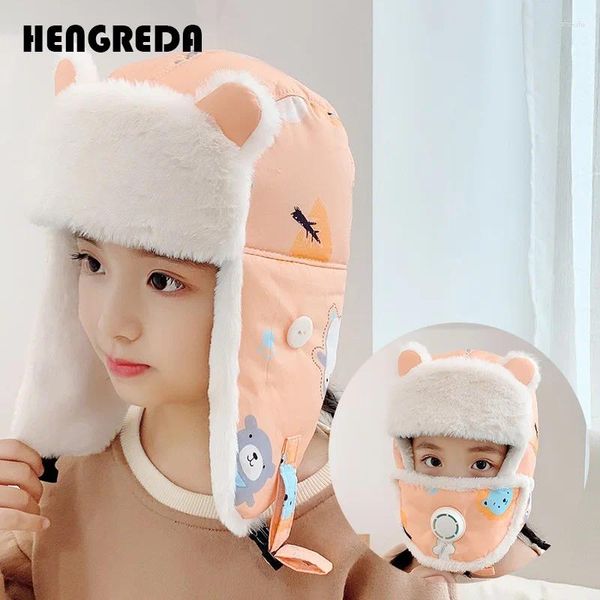Bérets 2024 Child Child Winter Cap Lei Feng Snow Snow avec masque respirant en extérieur laine en tricot épaisse enleme