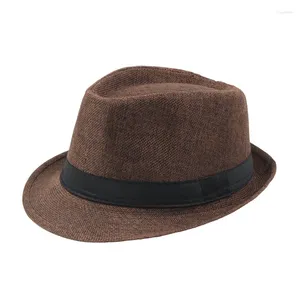 Berets 2024 Panama Jazz Hat Classic Heren zomer wijd rand zonnebrandcrème Sun Cap UV Bescherming Fedora hoeden retro unisex caps