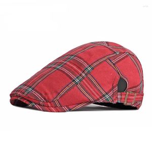 Bérets 2024 printemps été couleur Plaid Sboy casquettes hommes chapeau à visière plate femmes peintre béret chapeaux décontracté réglable vers l'avant