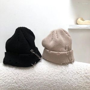 Bérets 2024 hiver Punk Harajuku trou Skullies femmes chaud mode tricoté chapeau automne Hip Hop bonnets unisexe casquette de base