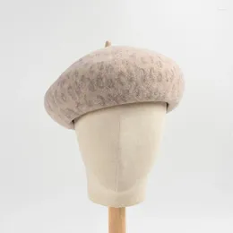 Bérets automne 2023 Winter Leopard Imprimé en laine de laine Béret femme Fashion Fashion Corée Femme Chapeau Painter Chapeaux Octogonal Bons de bonnet