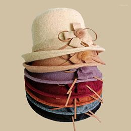 Bérets automne hiver chapeaux pour femmes dôme chapeau Vintage élégant Fedoras casquette avec nœud papillon fleur maman femme d'âge moyen doux chaud