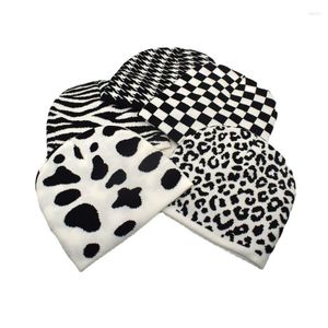 Berets Autumn Winter Ladies Beanies Caps For Men Women Cow Houndstooth Zebra Patroon Bonnet Y2K Hats Fashion Casual Warm