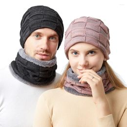 Berets Autumn Winter Men Hat Hat Square Velvet Tricoted Scarf Two-Piece Set Couple's Stack for Women Skullies Bons