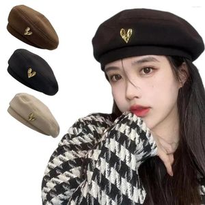 Bérets Automne Hiver Femmes Style Coréen Béret En Laine Rétro Casquette Amour Sauvage Métal Mode Peintre Bonnet Élégant Solide Chapeau Sbo
