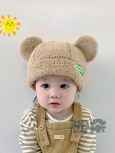 Bérets bébé chapeau d'hiver chapeau de cachemire à la mode avec de grandes oreilles pour enfants garçons et filles ajouter de la laine chaude mignon petits bonnets ronds 2022