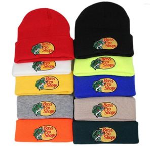 Bérets BassPro Shops Bonnets Chapeau Pêche En Plein Air Tricoté Papa Fine Broderie Crâne Hats8369871