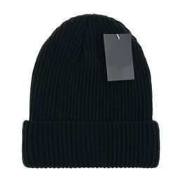 Boinas BC115P Invierno Espesar Gorros cálidos para mujeres Hombres Moda Coloridos Sombreros de punto térmicos 230214