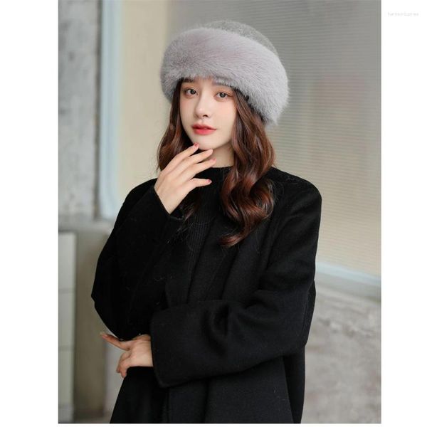 BERETS Big Faux Fur Bucket Hat pour femmes Hiver Luxury Dames épaissis la neige surdimensionnée surdimensionnée Protection d'oreille