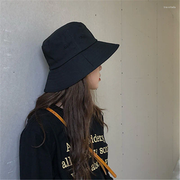 Boinas Black All-Match Classic Bucket Hat Mujeres Estilo coreano Primavera y verano Japonés Casual Big Brim Sun Shade Prot