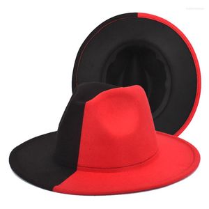 Bérets Black Red Patchwowork Wool Felt Jazz Fedora Hat Femmes Unisexe Wide Brim Panama Party Trilby Cowboy Cap Men Gentleman Wedding