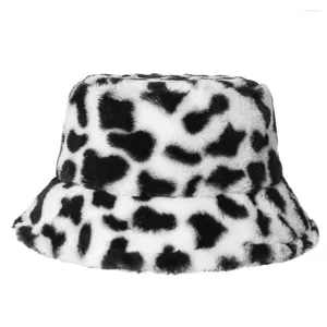 Bérets Blanc Blanc Bode moelleux pour le léopard Capes de vache floue chapeaux de pêcheurs chauds décontractés