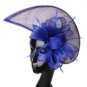 Beretten blauwe hoeden met veer haaraccessoires fancy fascinators bruiloft bruids hoofddeksel races dames