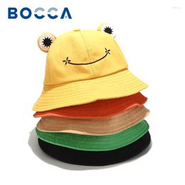 Berets Bocca Frog Bucket Hat Enfant Parents Panama Fisherman Chapeaux avec oreilles Animal mignon drôle de randonnée extérieure de la plage Suncreen Bob Cap Bob Cap